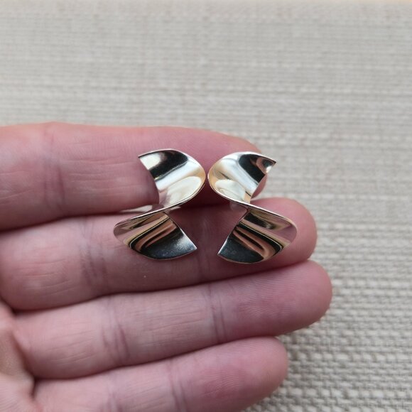 Sterling Silver Abstract Twist Style Unique Earrings A5760 - Picture 1 of 6